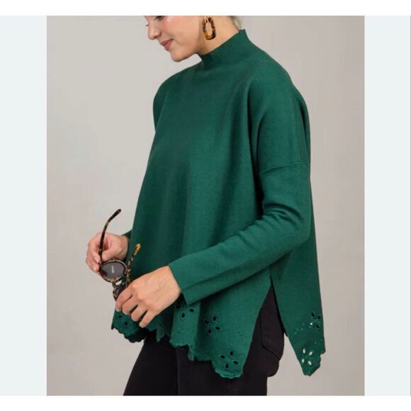 entro Sweaters - NWT Entro Sweater Womens Large Hunter Green Mock Neck Eyelet Hem Knit Oversized